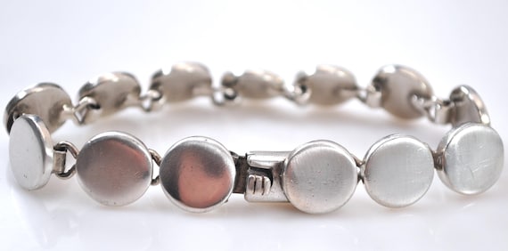 Heavy Signed Sterling Silver Circle Bracelet - image 3