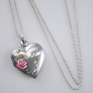Vintage Sterling Silver Floral Heart Locket Necklace