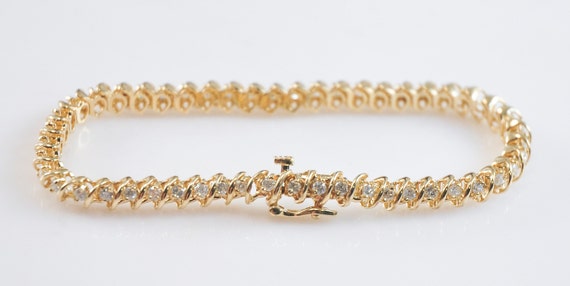 14K Gold 2ctw Diamond Tennis Bracelet - image 4