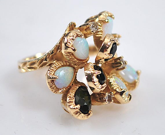 14K Gold Opal Statement Ring - image 4