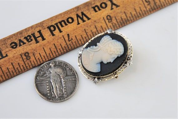 Antique 14K Gold Cameo on Black Stone Brooch - image 4