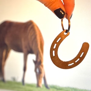 Horseshoe Keychain, Metal Keychain, Zipper Pull, Personalized Gift, Custom Text
