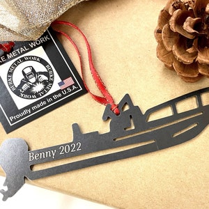 Fishing Boat Ornament, Center Console Boat, Gift for Boston Whaler owners