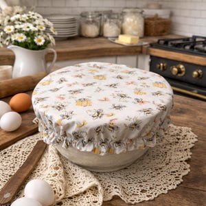 Bee Decor Sourdough Bowl Cover: Reusable Cotton Bread Proofing