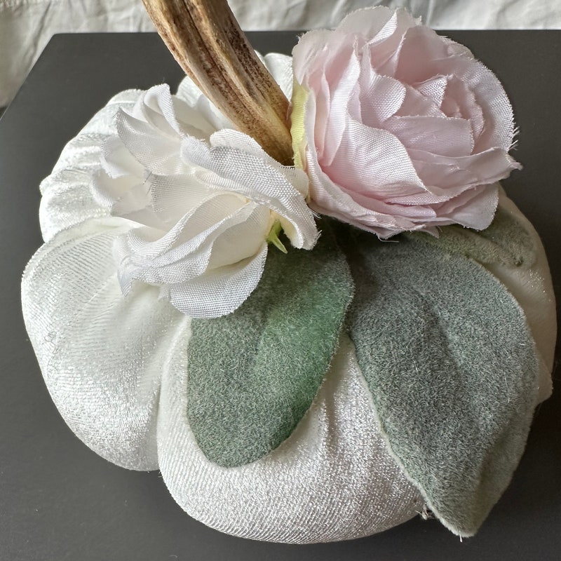 White Pumpkin Centerpiece - Etsy