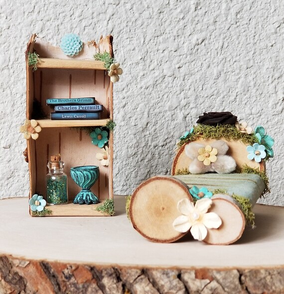 Puntada y pegamento su propio estuche Woodland Cottage Kit.