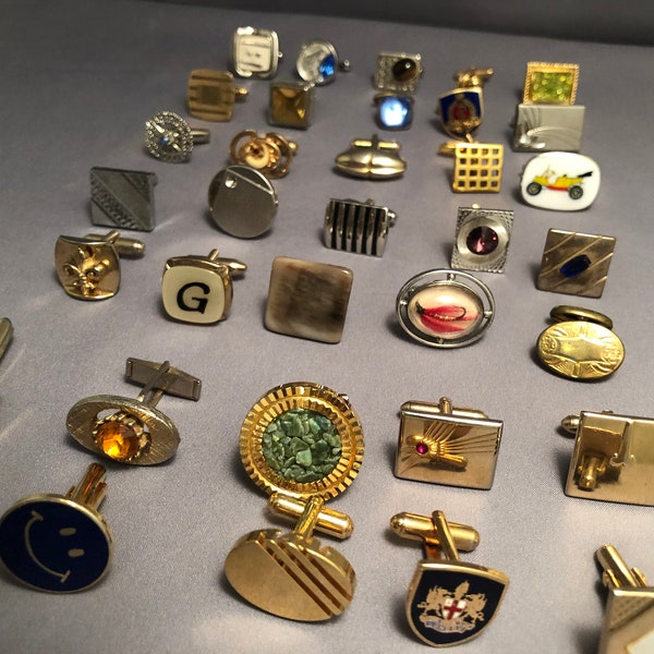 Single vintage cufflinks lot various sizes, shapes & colors including stone, silver tone, gold tone metal, glass