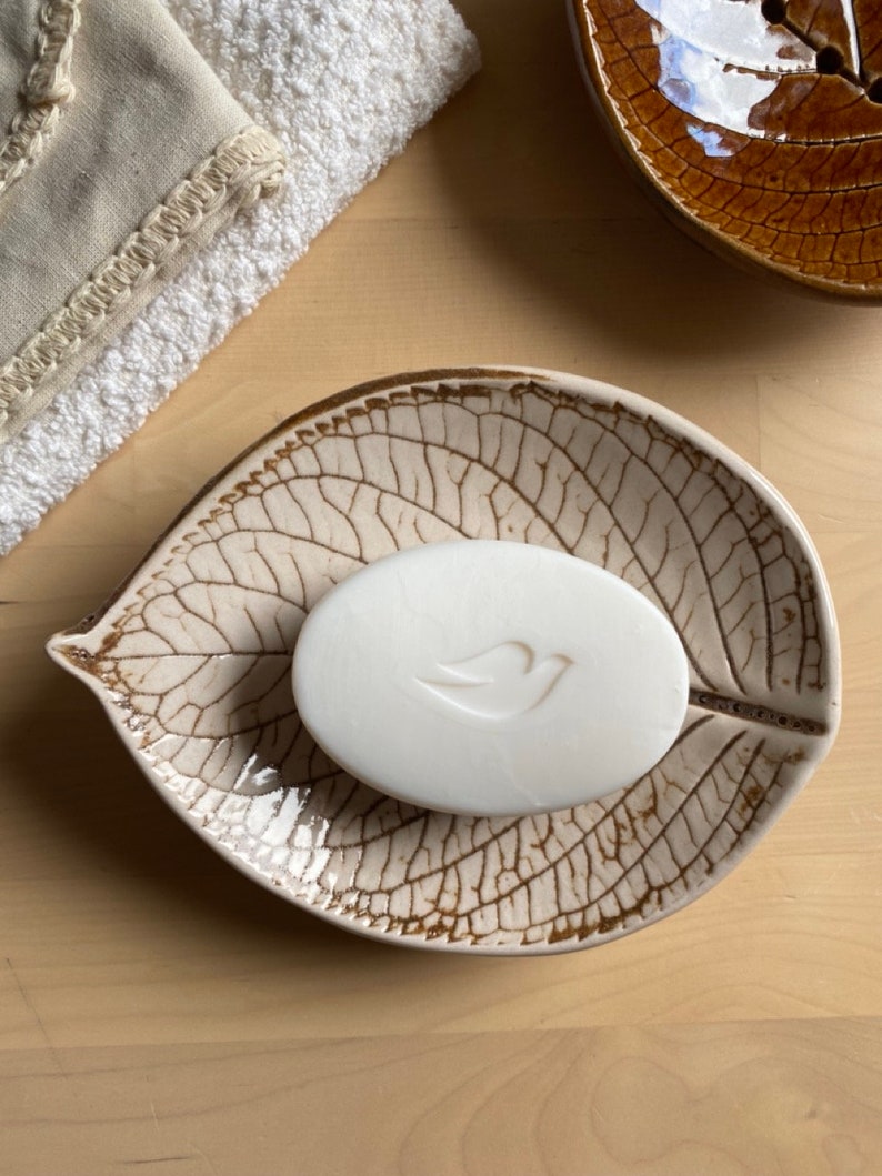 ceramic soap dish leaf shaped with holes, leaf print ceramic with drainage image 2
