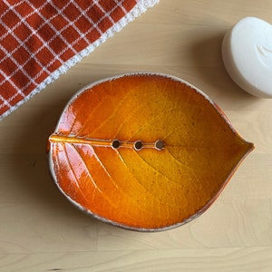 ceramic soap dish leaf shaped with holes, leaf print glazed ceramic soap holder