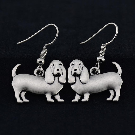 BASSET HOUND DOG SILVER FILIGREE EARRINGS Jewelry