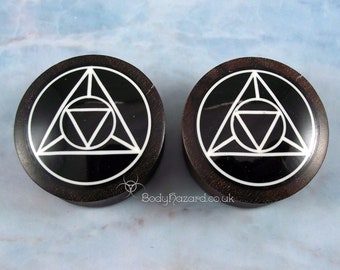 Par de plugs de madeira de ébano: incrustação geométrica, calibres de dupla abertura (38 mm)