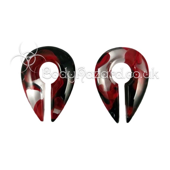 A Pair of Mini Red and Black Power Keyhole Ear Weights by Gorilla