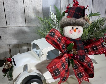 Snowman Truck, Christmas Decor, Snowman Decor, Snowman Centerpiece, Christmas Truck Arrangement, Snowman Centerpiece, Buffalo Plaid Snowman