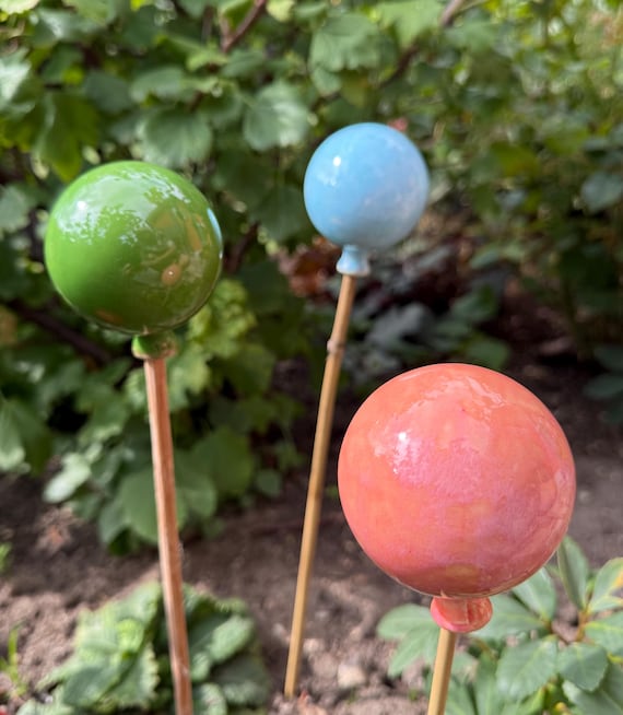 Steinzeug Rosenkugel für den Garten Witterungsbeständig 7 cm Durchmesser