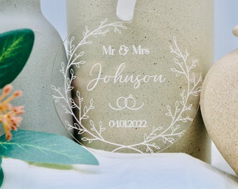 Personalized Wedding Ornament / Personalized Married Gift / Our First Christmas / Wedding Gift / Gift for Couple / Mr & Mrs Gift