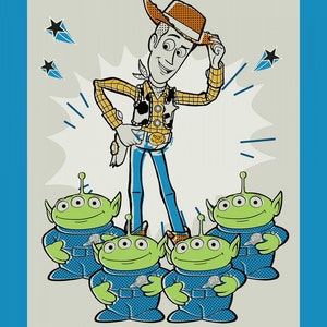 Puede incluir: Una ilustración de dibujos animados de Woody de Toy Story, con su característico sombrero de vaquero y chaleco, de pie sobre cuatro juguetes alienígenas verdes con tres ojos cada uno. Los alienígenas llevan monos azules con lunares blancos.