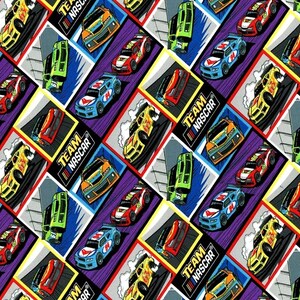 ナスカー レーシングカー ブロック マルチコットン キルティング生地 1/2 ヤード