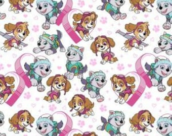 Tela de franela de algodón blanco Paw Patrol Pawfect Friends, 1/2 yarda.