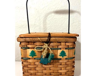 Christmas Tree Tissue Box Cover | Woven Wicker Holder | Holiday Home Decor Gift