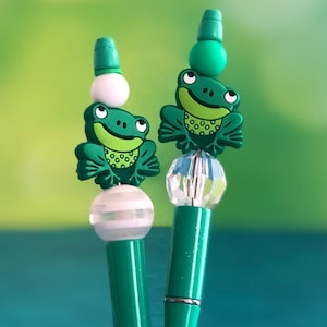 Frog beaded pen, colorful pen with frog and beads, ballpoint pen, gift for kids, planner pen, birthday party favor, fancy pen, teacher gift