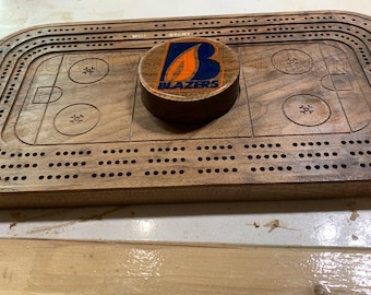 Hockey Crib Board Design file only with Puck-sized front peg door, for CNC router, Svg, Dxf, Pdf, Card game, Gift, Maker