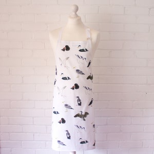 Apron with sea birds design