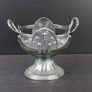 Art Nouveau floral pewter sweet or sugar bowl.