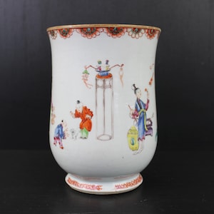 Antique Chinese large porcelain mug tankard 18th century