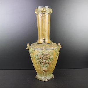 Grande vaso floreale in peltro Art Nouveau di Guenardeau Francia