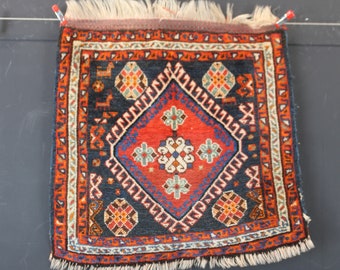 85x80cmアンティーク絨毯ペルシャ絨毯カシュガイ手織り絨毯 アンティークの手織りペルシャ カシュガイ クッションサイズのラグ