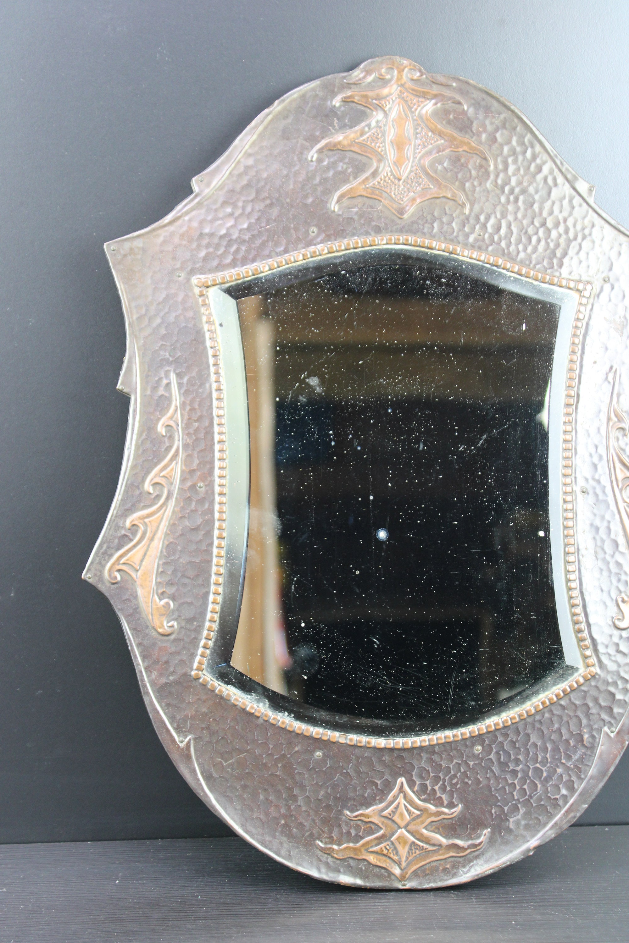 アーツ＆クラフツ - アールヌーボーの銅製壁掛けミラー。 - Etsy 日本