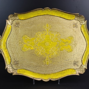 A Vintage Italian/Florentine serving tray platter.