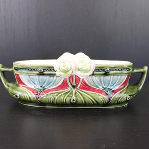 Art Nouveau floral majolica barbotine centerpiece flower dish jardinière.