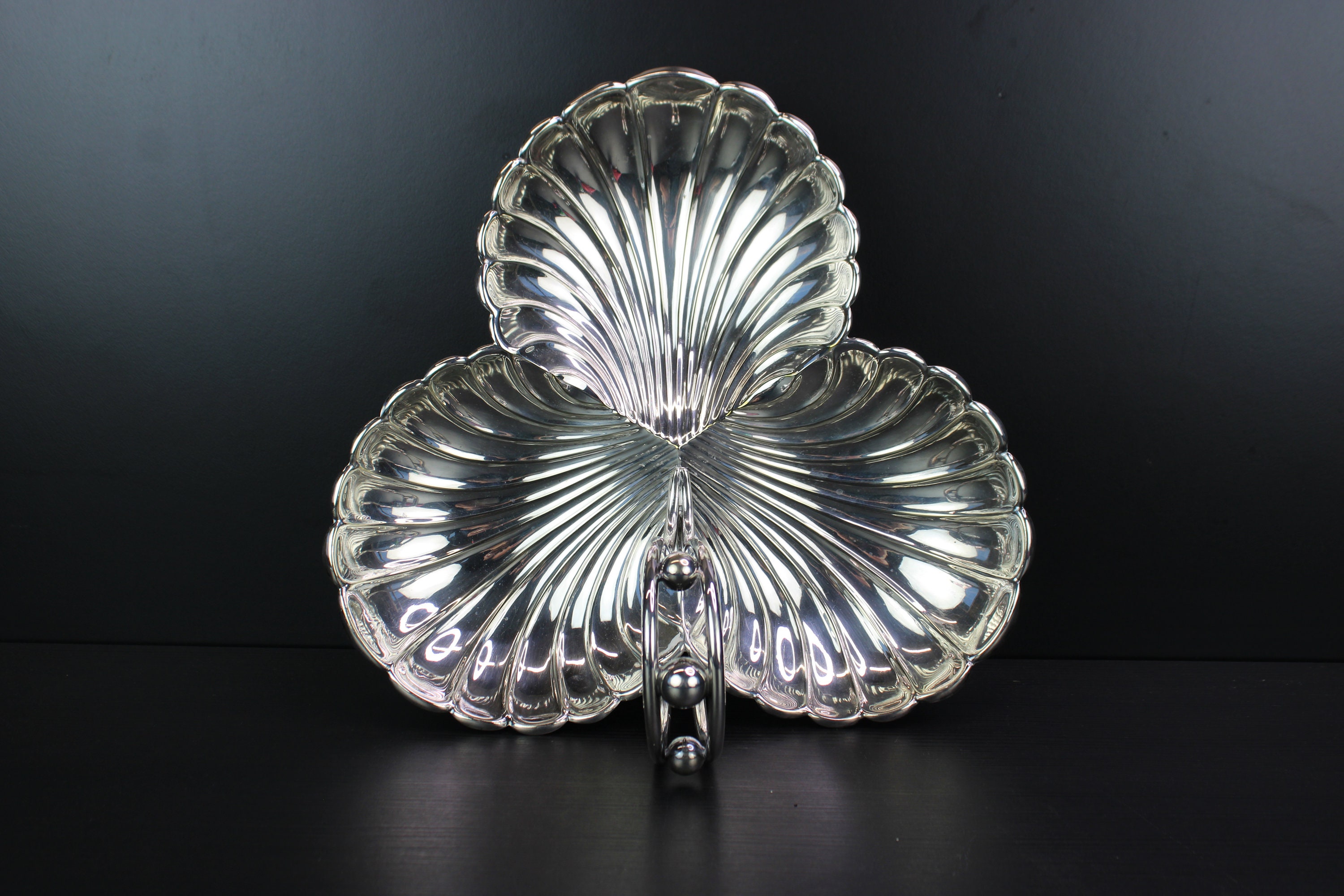 アンティークシルバーメッキの三方サービングディッシュ。 - Etsy 日本