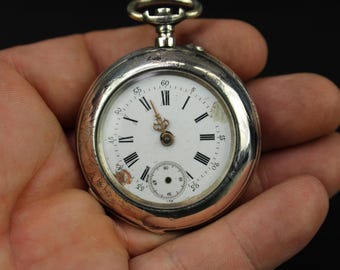 Antique 800 silver Cylindre 10 Rubis pocket watch.