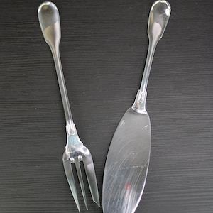 Antique silver plated fish serving set by Christofle.