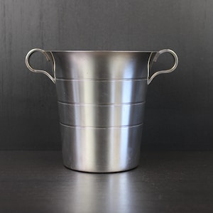 Art Deco silver plated ice bucket by Metal Blanc