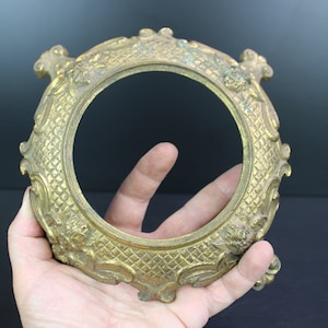Antique Bronze round vase display stand.