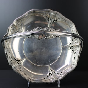 Art Nouveau silver plated floral fruit dish basket by WMF  (Württembergische Metallwarenfabrik)