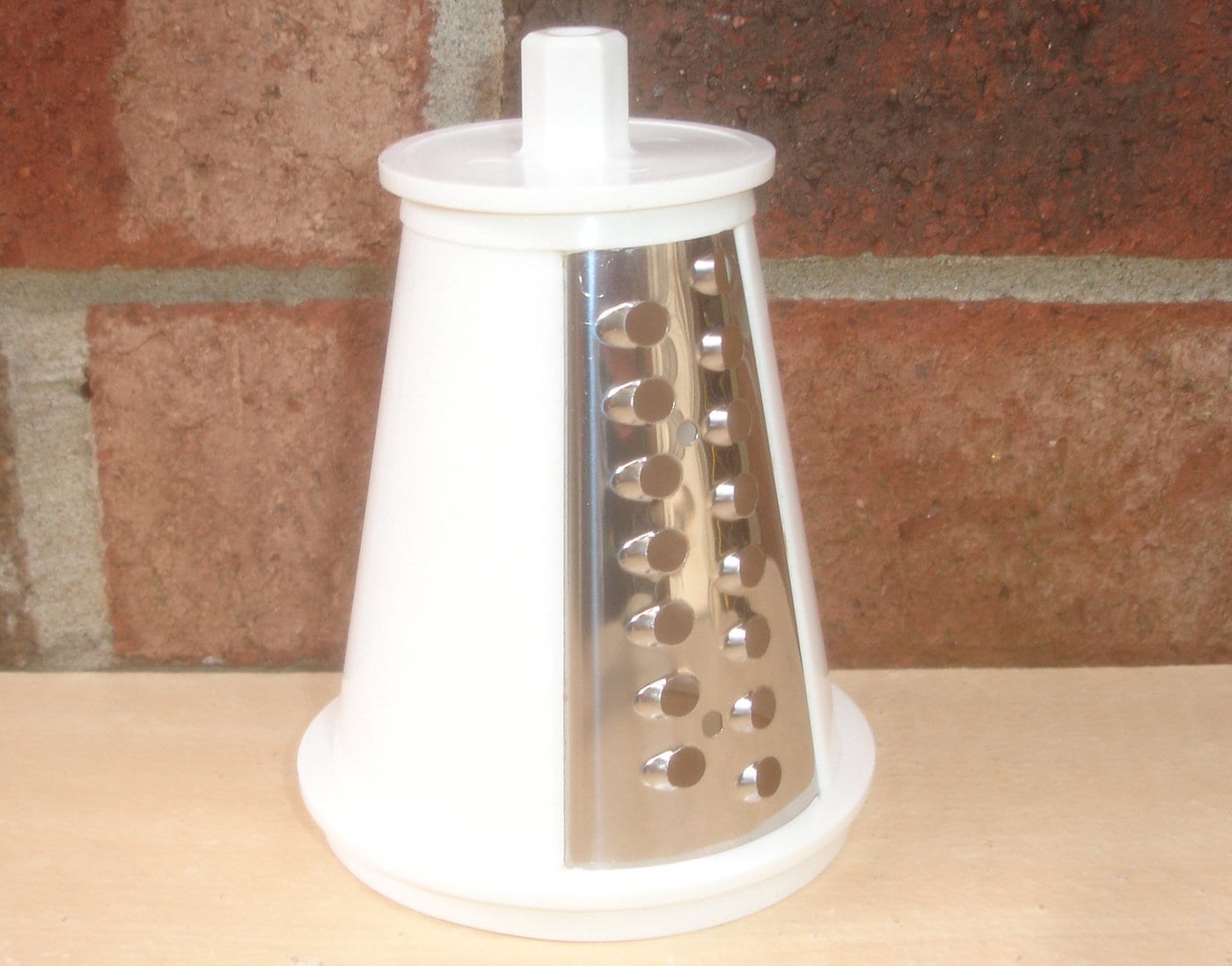 Presto Professional Salad Shooter Slicer Shredder Cone Blades Retainer