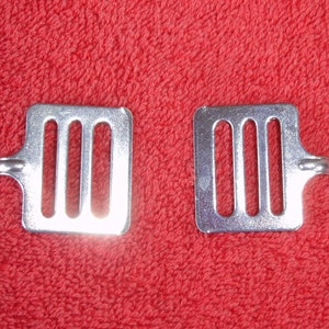 Football Shoulder Pads T Hooks For 1 Inch Straps Set of 2