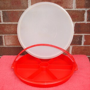 Tupperware Divided Party Tray With Lid And Carry Handle Model 405