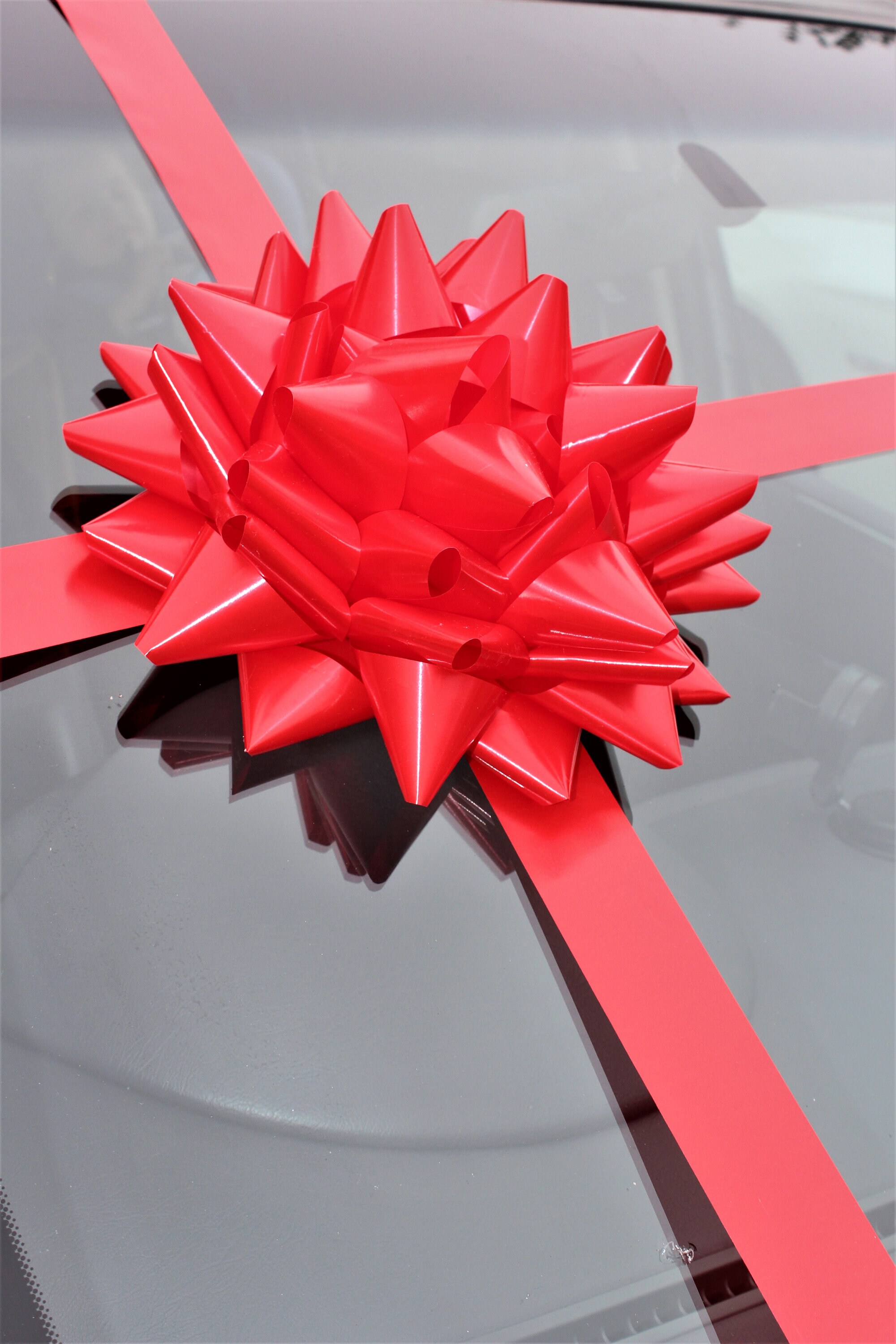 GIANT CAR Bow Mega Gift Bow Huge Christmas present Spiky Bow Etsy