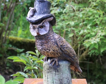 Eagle owl with mouse - unique
