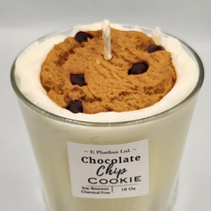 10oz Realistic Delicious Chocolate Chip Cookie Dessert Soy Beeswax Candle in Reusable Rocks Tumbler