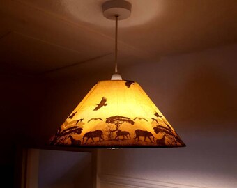 Pantalla de lámpara de elefante africano al atardecer: lámpara de mesa o de techo con decoupage