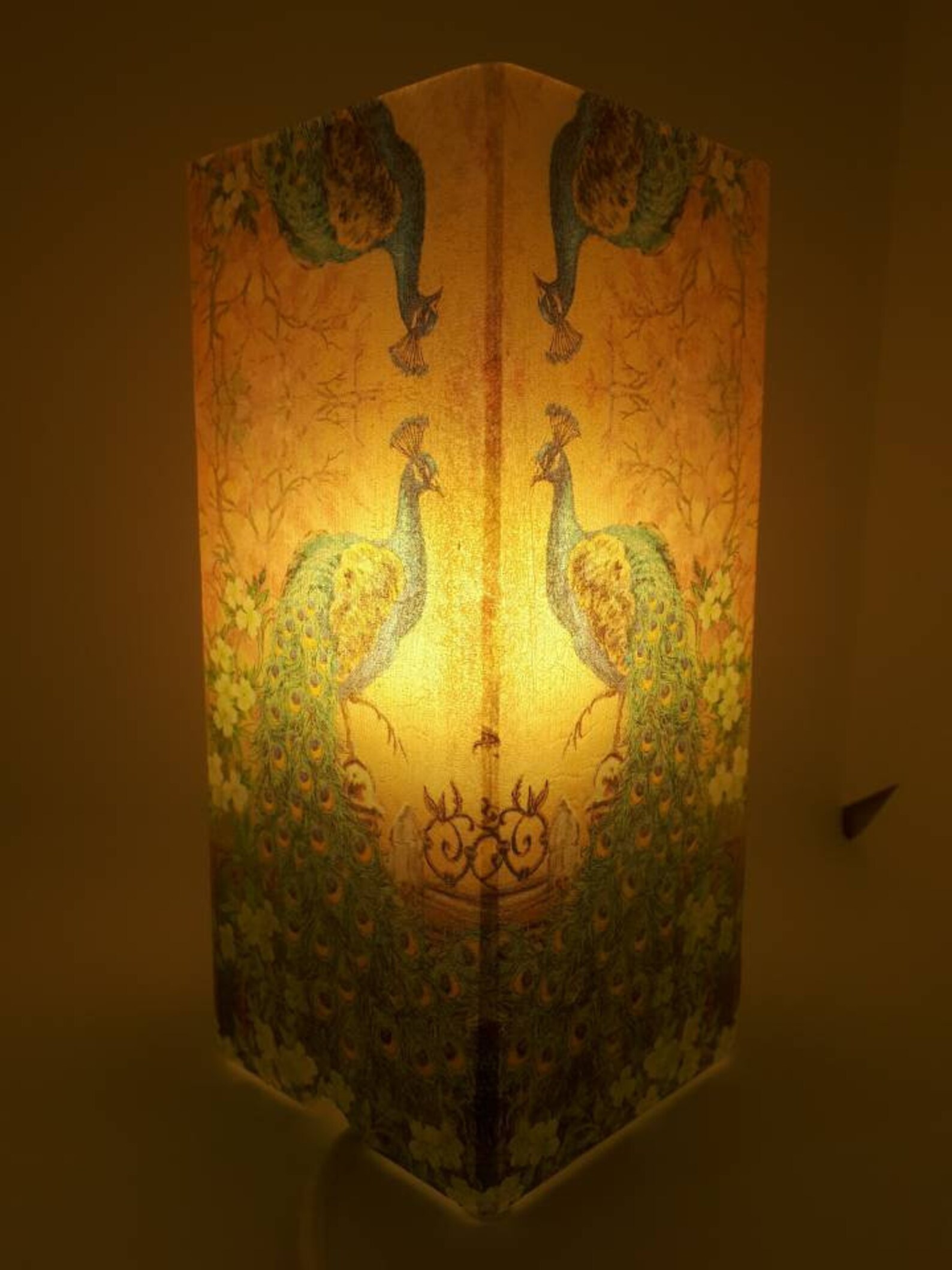 Decorated Decoupaged Frosted Glass Noble Peacock Table Lamp Etsy