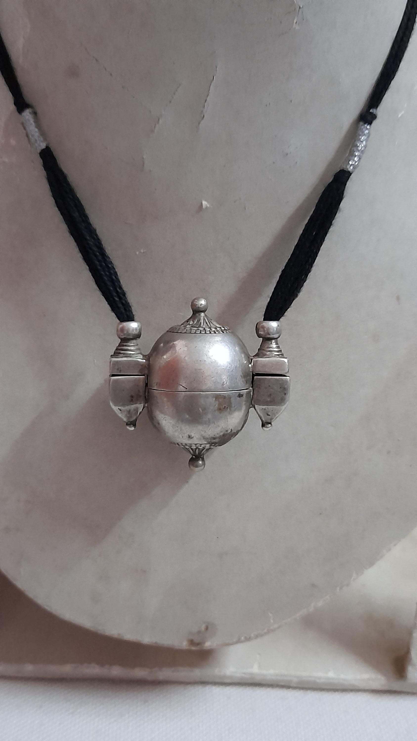 Vintage 2000s Old Necklace Handmade Necklacec South India Tribal Necklace High Grade Old Silver Hindu God Shiva Lingam Sacred Box Necklace