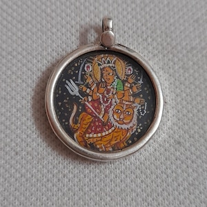 Ciondolo fatto a mano in argento sterling 925 dipinto a mano, ciondolo della dea Maa Durga, collana artigianale con cornice in vetro, bellissimo ciondolo Maa fatto a mano