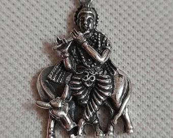Handgemaakte sterlingzilveren Krishna-hanger: Indiase ambachtelijke sieraden